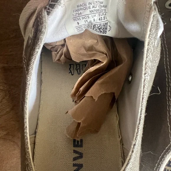 Converse Chuck Taylor All Star Low – Gray – Unisex (Size 9M) - Picture 6 of 6